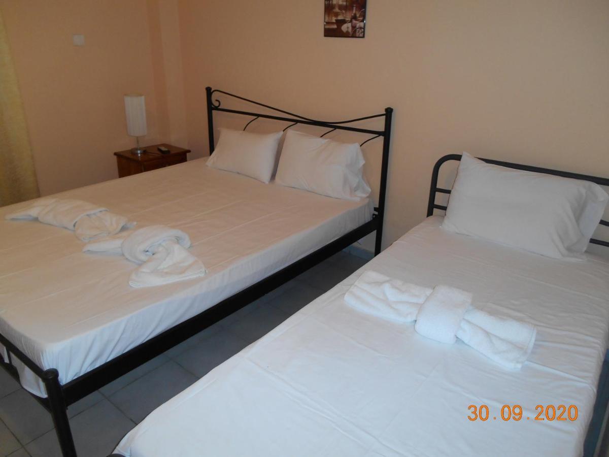 Melios Rooms Petalídhion Екстериор снимка
