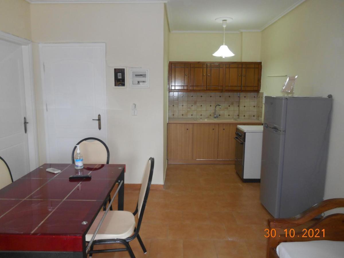 Melios Rooms Petalídhion Екстериор снимка