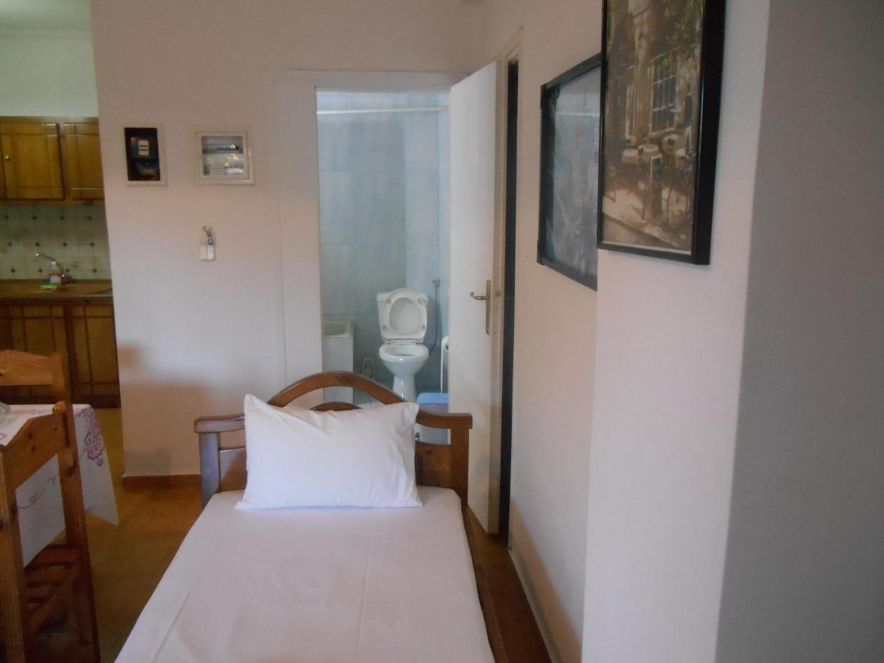 Melios Rooms Petalídhion Екстериор снимка